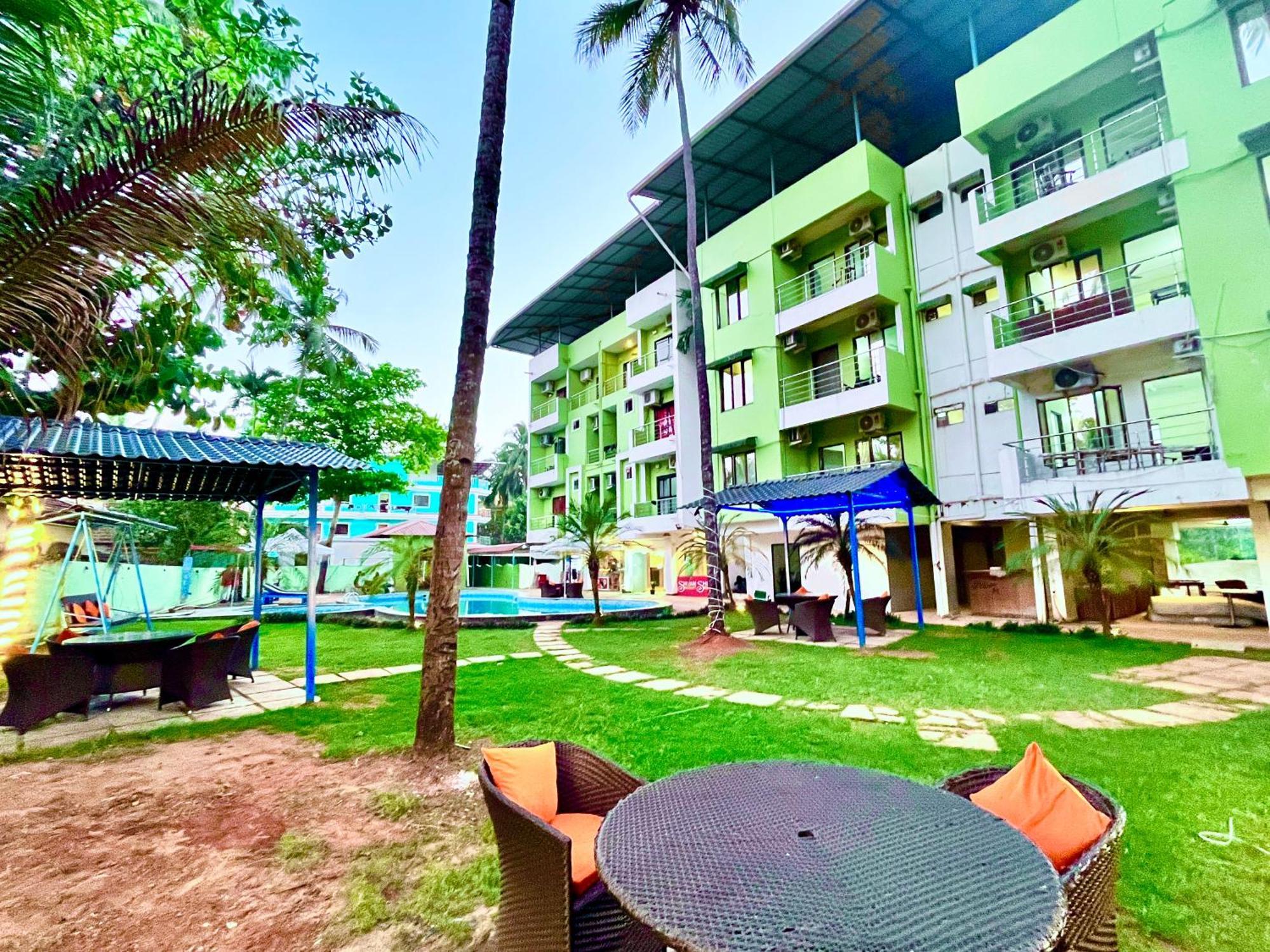 קנדולים The Calagute Beach Resort By Shivam Resort 1 Km From Beach מראה חיצוני תמונה